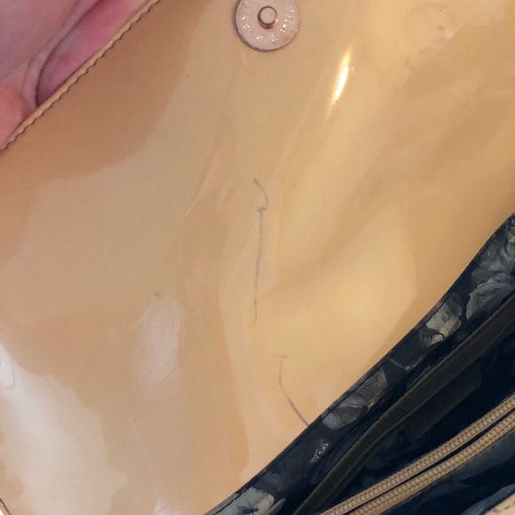 Ted Baker Patent Purse - Picture 6 of 7